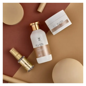 Pack Wella Fusion Premium Care edición 2024, set profesional para regalar que incluye una rutina de 3 productos, ideal para cabellos dañados y debilitados.