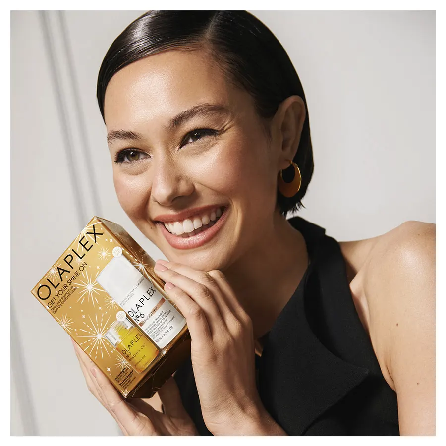 Olaplex Get Your Shine On Kit, descubre una colección limitada para mantener cualquier tipo de cabello de forma radiante y saludable.