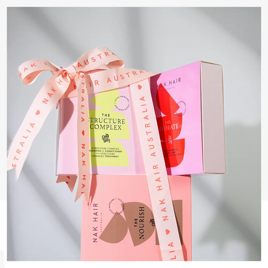 NAK Holiday Pack Duo, ediciones limitadas de tratamientos champú + acondicionador adaptados para cada necesidad especial del cabello.